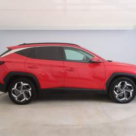 Foto inzerátu Hyundai Tucson 1.6 T-GDI HEV