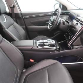 Foto inzerátu Hyundai Tucson 1.6 T-GDI HEV