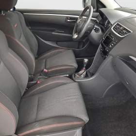 Foto inzerátu Suzuki Swift 1.6 Sport