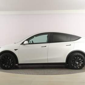 Foto inzerátu Tesla Model Y Long Range AWD 75kWh