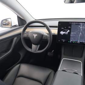 Foto inzerátu Tesla Model Y Long Range AWD 75kWh