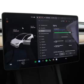 Foto inzerátu Tesla Model Y Long Range AWD 75kWh