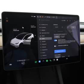 Foto inzerátu Tesla Model Y Long Range AWD 75kWh