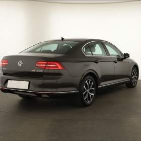 Foto inzerátu VW Passat 2.0 TDI