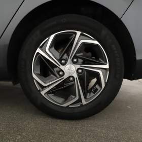 Foto inzerátu Hyundai i30 Fastback 1.5 T-GDI MHEV