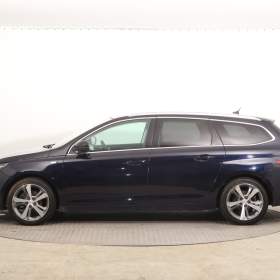 Foto inzerátu Peugeot 308 1.2 e-THP