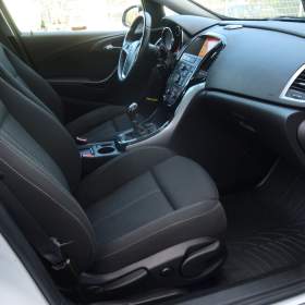 Foto inzerátu Opel Astra 1.6 CDTI