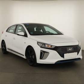 Hyundai Ioniq Hybrid / 19933902