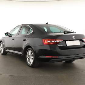 Foto inzerátu Skoda Superb 1.6 TDI