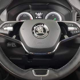 Foto inzerátu Skoda Karoq 1.5 TSI