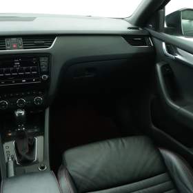 Foto inzerátu Skoda Octavia RS 2.0 TSI