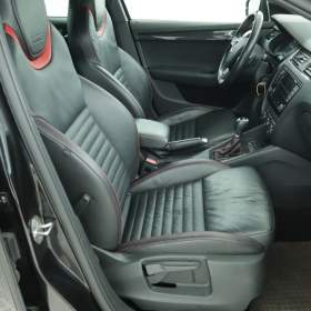 Foto inzerátu Skoda Octavia RS 2.0 TSI