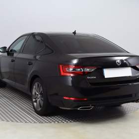 Foto inzerátu Skoda Superb 2.0 TSI