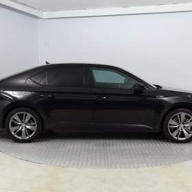 Foto inzerátu Skoda Superb 2.0 TSI