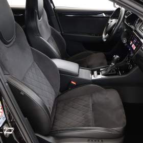 Foto inzerátu Skoda Superb 2.0 TSI