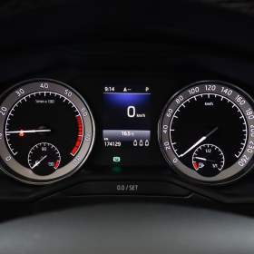 Foto inzerátu Skoda Superb 2.0 TSI