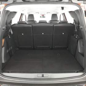 Foto inzerátu Peugeot 5008 1.5 BlueHDi