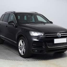 VW Touareg 3.0 TDI / 19935617