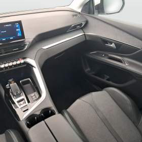 Foto inzerátu Peugeot 5008 1.5 BlueHDi