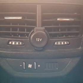Foto inzerátu Peugeot 5008 1.5 BlueHDi