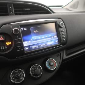 Foto inzerátu Toyota Yaris 1.5 Dual VVT-i