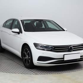Foto inzerátu VW Passat 1.5 TSI