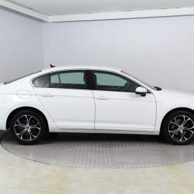 Foto inzerátu VW Passat 1.5 TSI