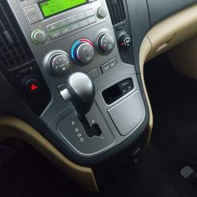 Foto inzerátu Hyundai H-1 Tour 2.5 CRDi