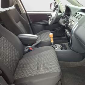 Foto inzerátu Suzuki SX4 1.6 VVT