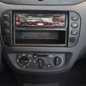 Foto inzerátu Citroen C3 1.1 i