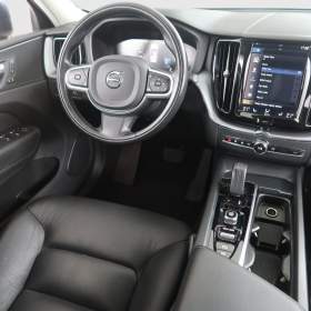 Foto inzerátu Volvo XC60 B4 AWD