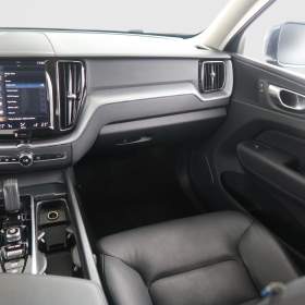 Foto inzerátu Volvo XC60 B4 AWD