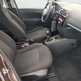 Foto inzerátu Peugeot 301 1.2 VTi