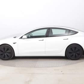 Foto inzerátu Tesla Model 3 Standard Range LFP
