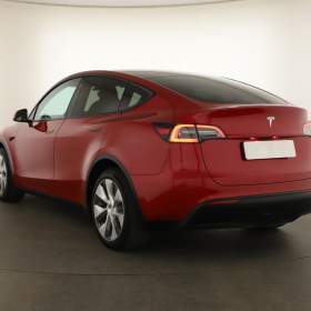 Foto inzerátu Tesla Model Y RWD LFP 60kWh