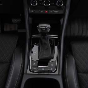 Foto inzerátu Skoda Karoq 2.0 TDI