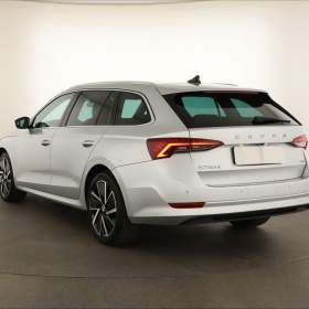 Foto inzerátu Skoda Octavia 2.0 TSI