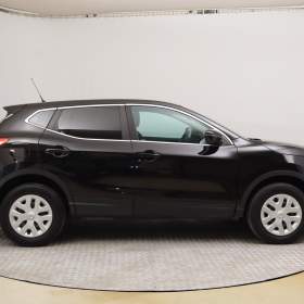 Foto inzerátu Nissan Qashqai 1.2 DIG-T