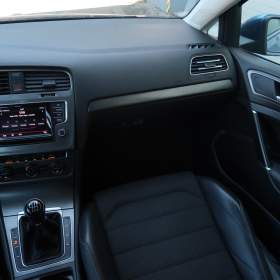 Foto inzerátu VW Golf 1.2 TSI