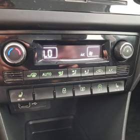 Foto inzerátu Skoda Rapid Spaceback 1.0 TSI