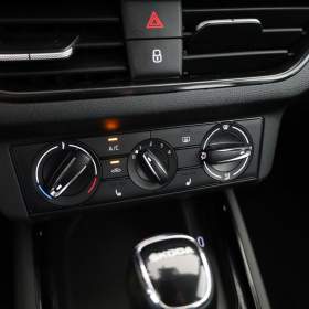 Foto inzerátu Skoda Kamiq 1.0 TSI