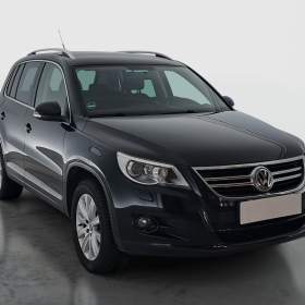 VW Tiguan 2.0 TDI / 19937659
