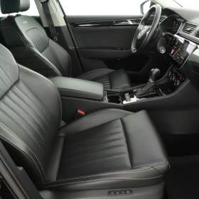 Foto inzerátu Skoda Superb 2.0 TDI