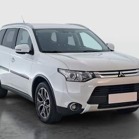 Mitsubishi Outlander 2.2 DI- D / 19938753