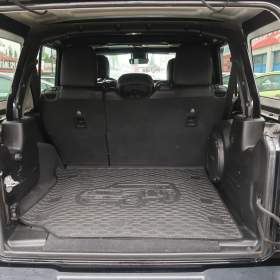 Foto inzerátu Jeep Wrangler 2.2 MultiJet