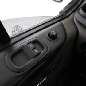 Foto inzerátu Ford Transit Custom 2.0 EcoBlue