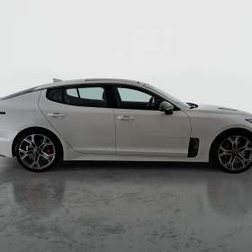 Foto inzerátu Kia Stinger 3.3 T-GDI