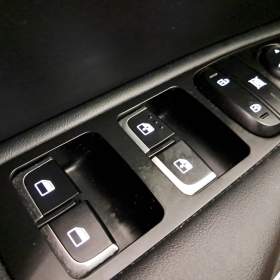 Foto inzerátu Kia Stinger 3.3 T-GDI