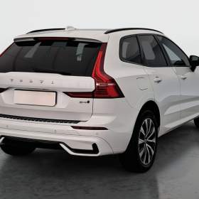 Foto inzerátu Volvo XC60 B4 AWD