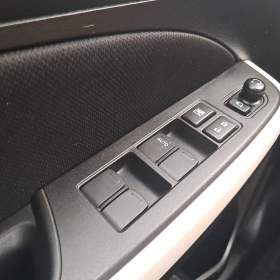 Foto inzerátu Suzuki Swift 1.0 BoosterJet SHVS